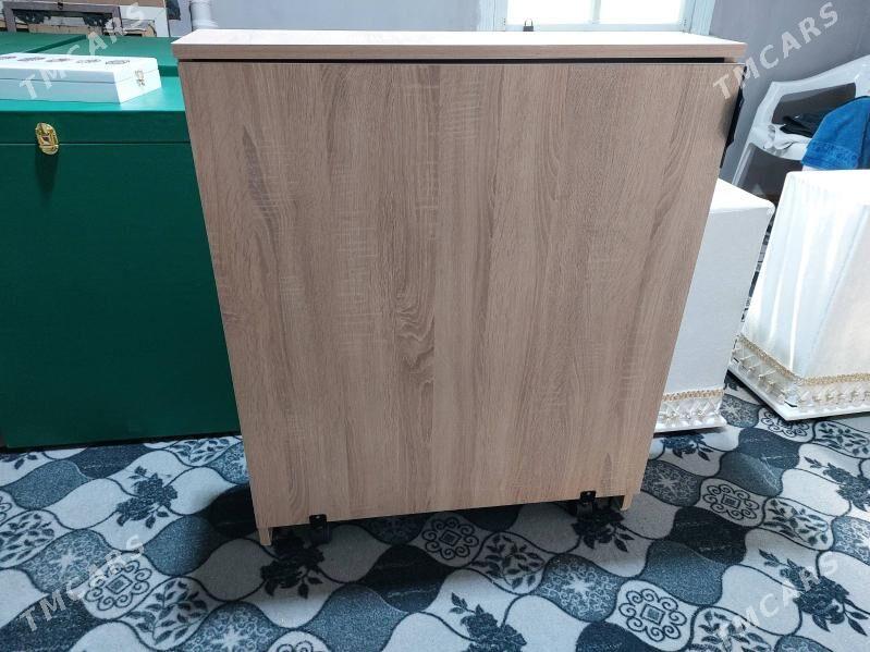 is stoly - 30 mkr - img 2