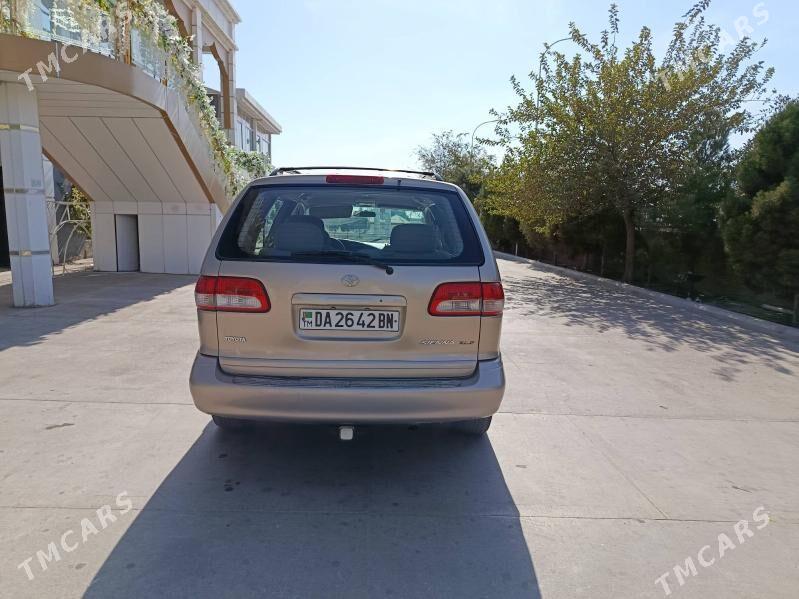 Toyota Sienna 2003 - 200 000 TMT - Туркменбаши - img 3