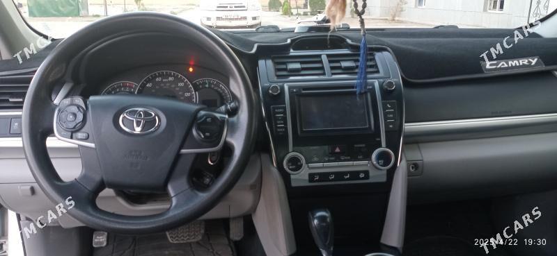Toyota Camry 2013 - 260 000 TMT - Daşoguz - img 5