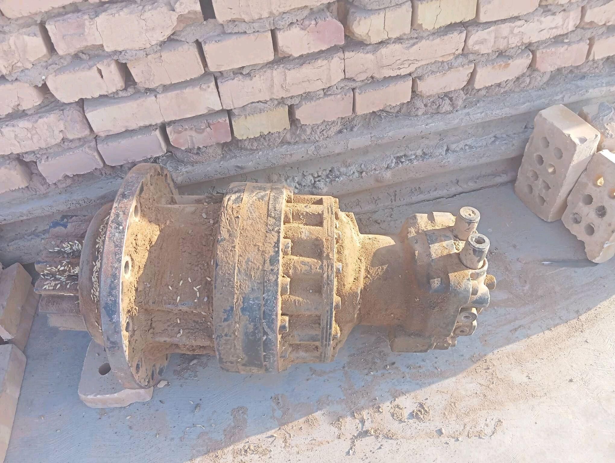 JCB ekskowator 20 000 TMT - Серахс - img 1