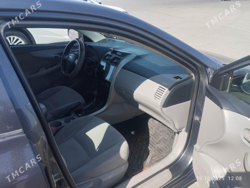 Toyota Corolla 2013 - 170 000 TMT - Фарап - img 9