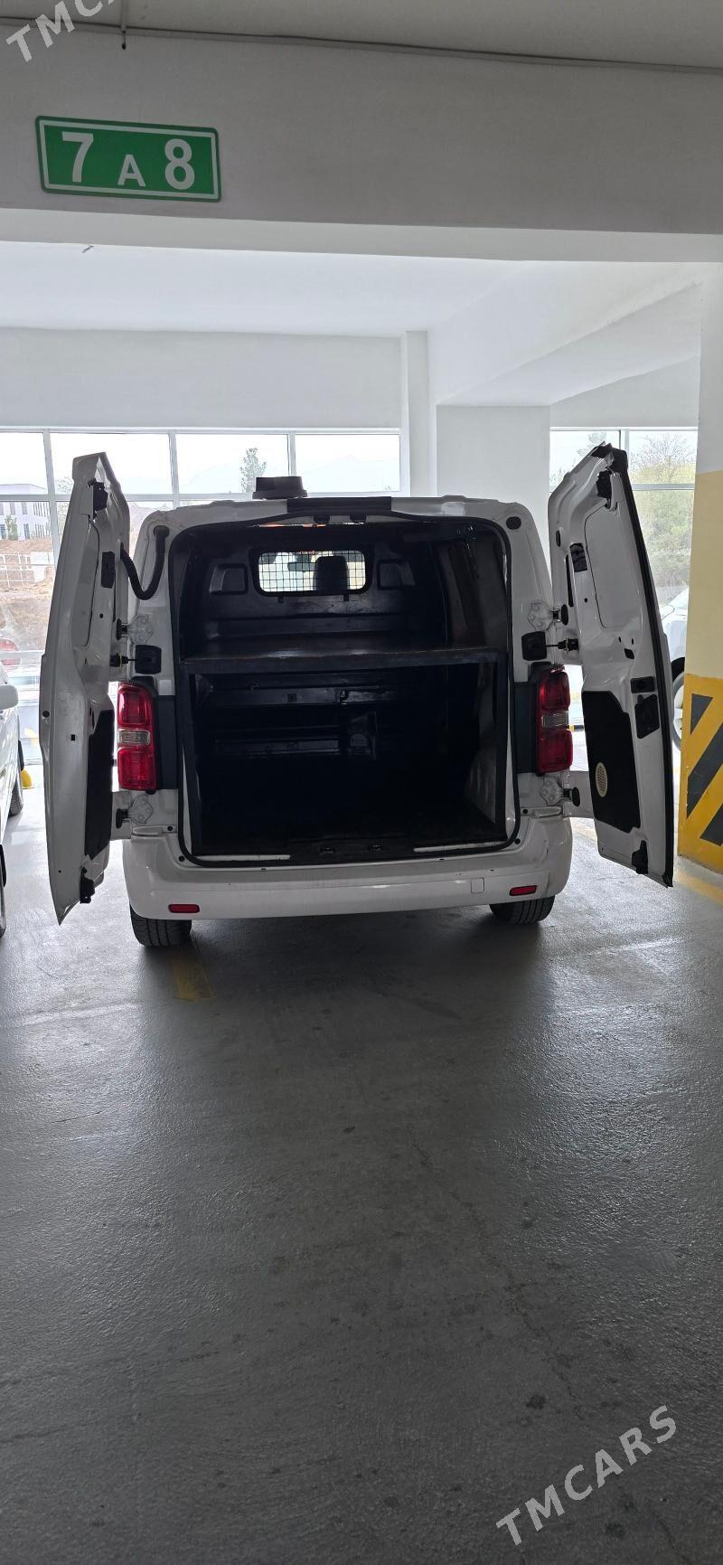 Toyota Proace 2019 - 340 000 TMT - Aşgabat - img 5