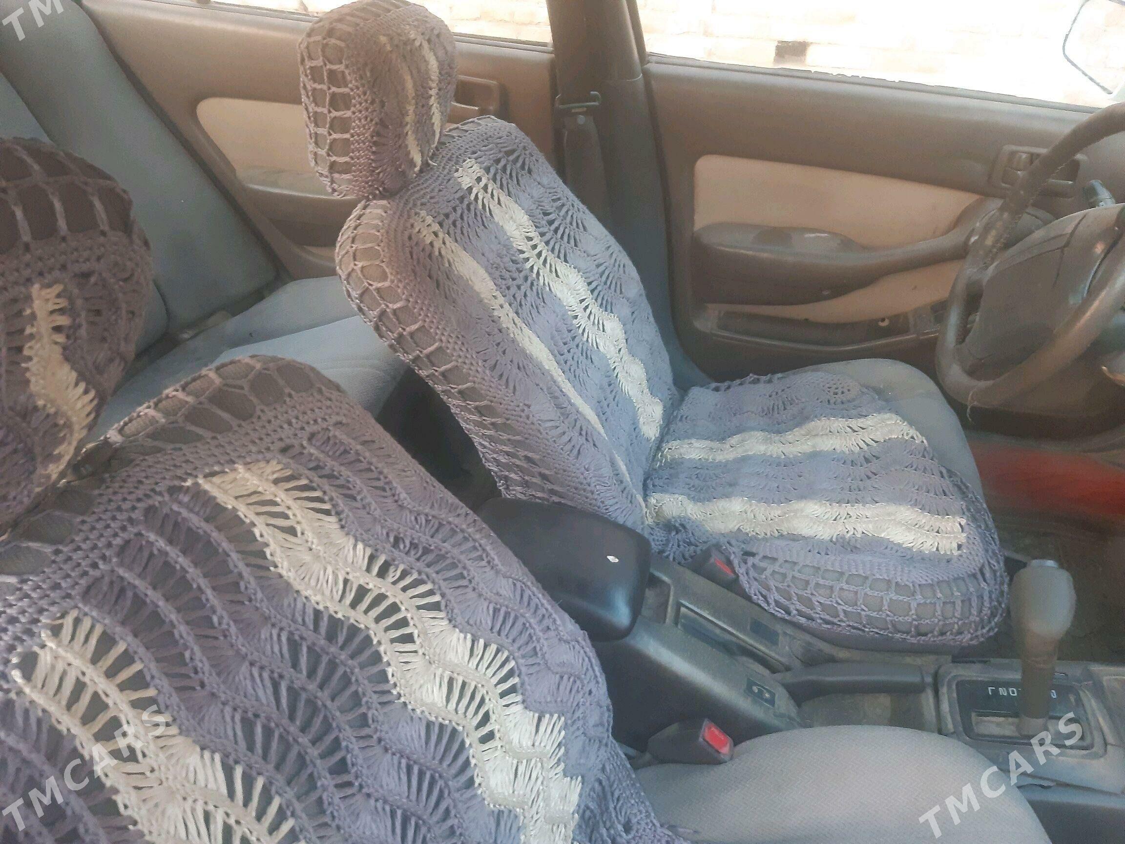 Toyota Camry 1996 - 55 000 TMT - Çärjew - img 4