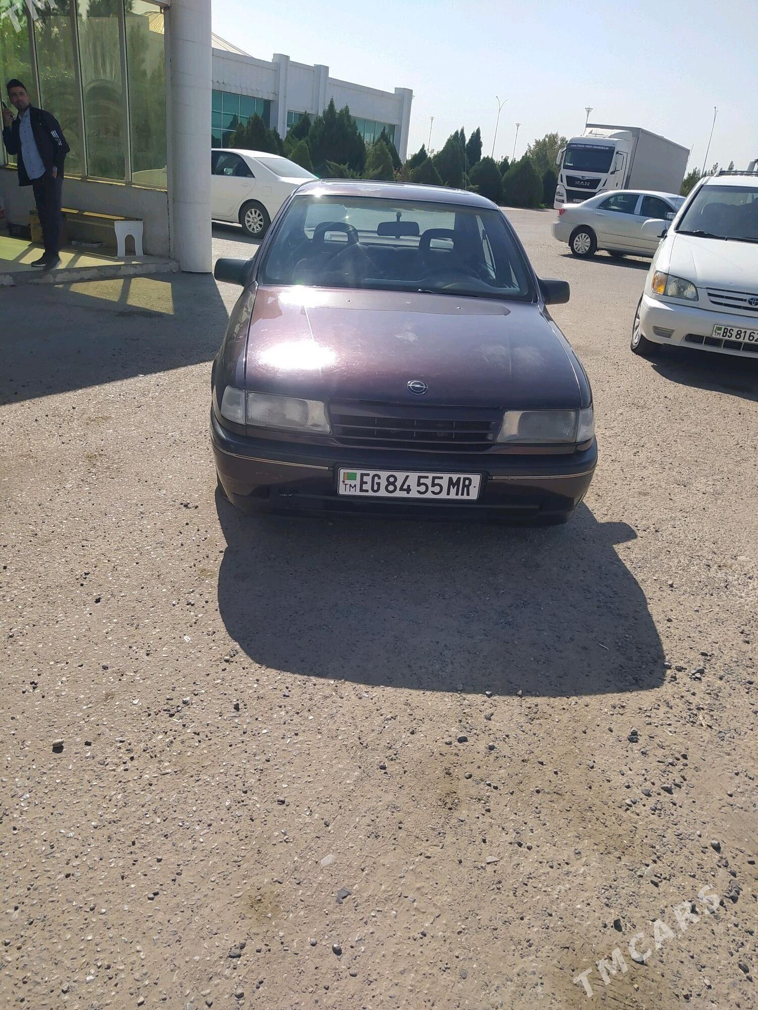 Opel Vectra 1990 - 32 000 TMT - Mary - img 4