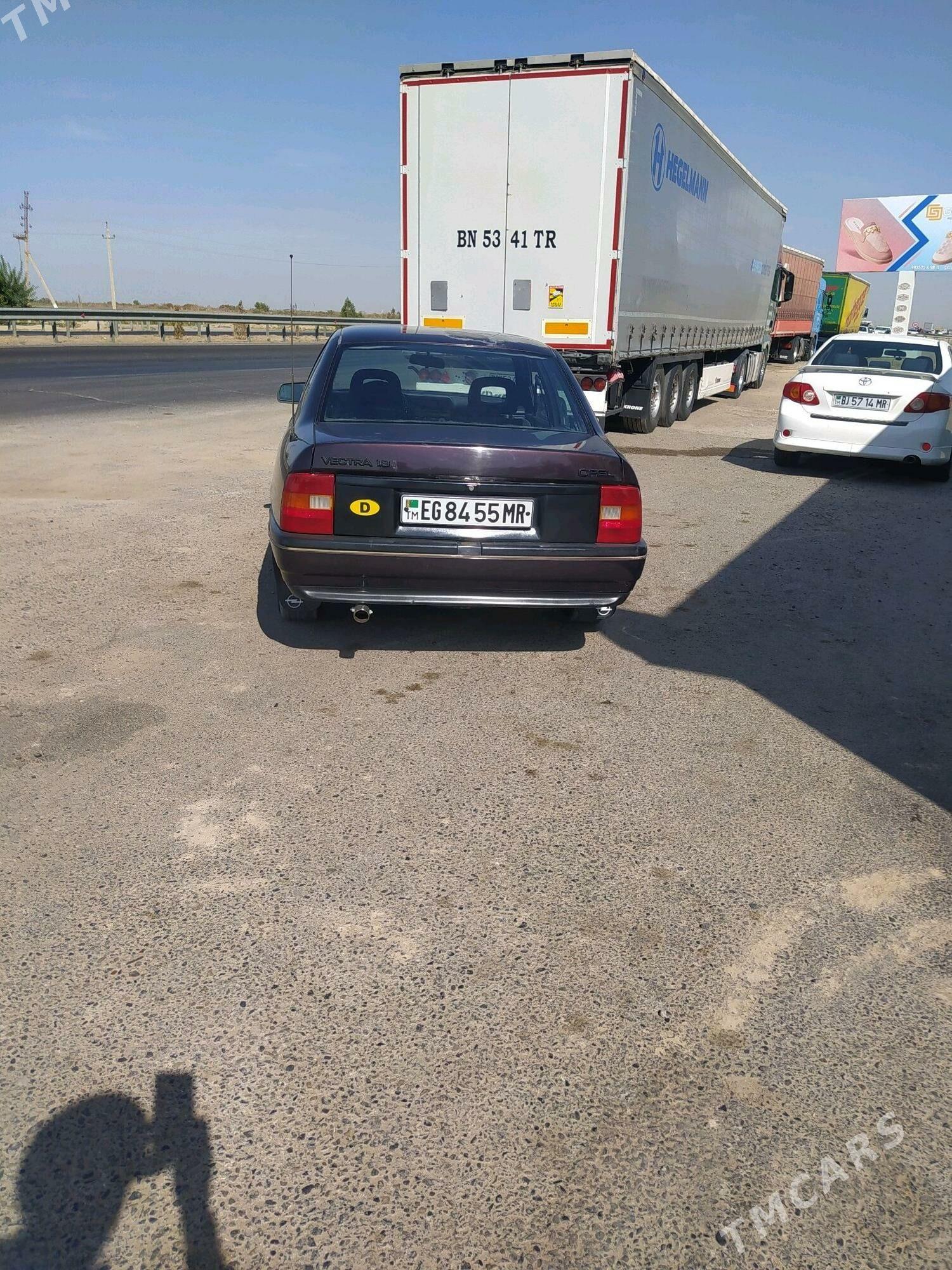 Opel Vectra 1990 - 32 000 TMT - Mary - img 5