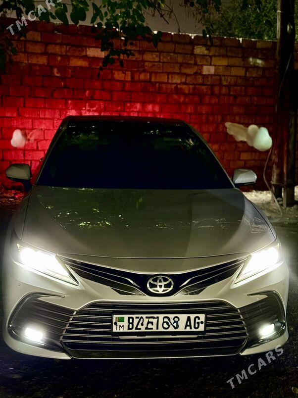 Toyota Camry 2022 - 415 000 TMT - Ашхабад - img 8