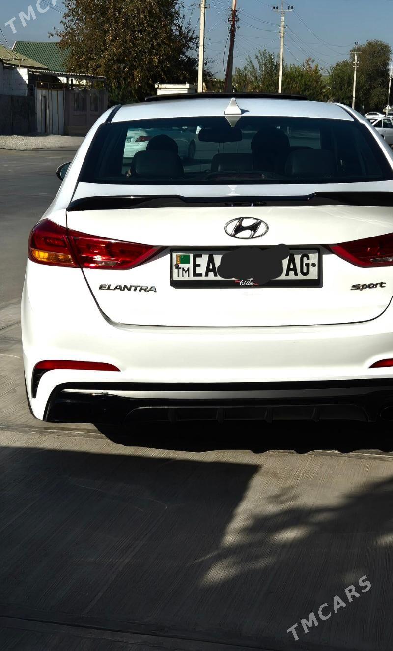 Hyundai Elantra GT 2018 - 220 000 TMT - 16-й этап - img 1