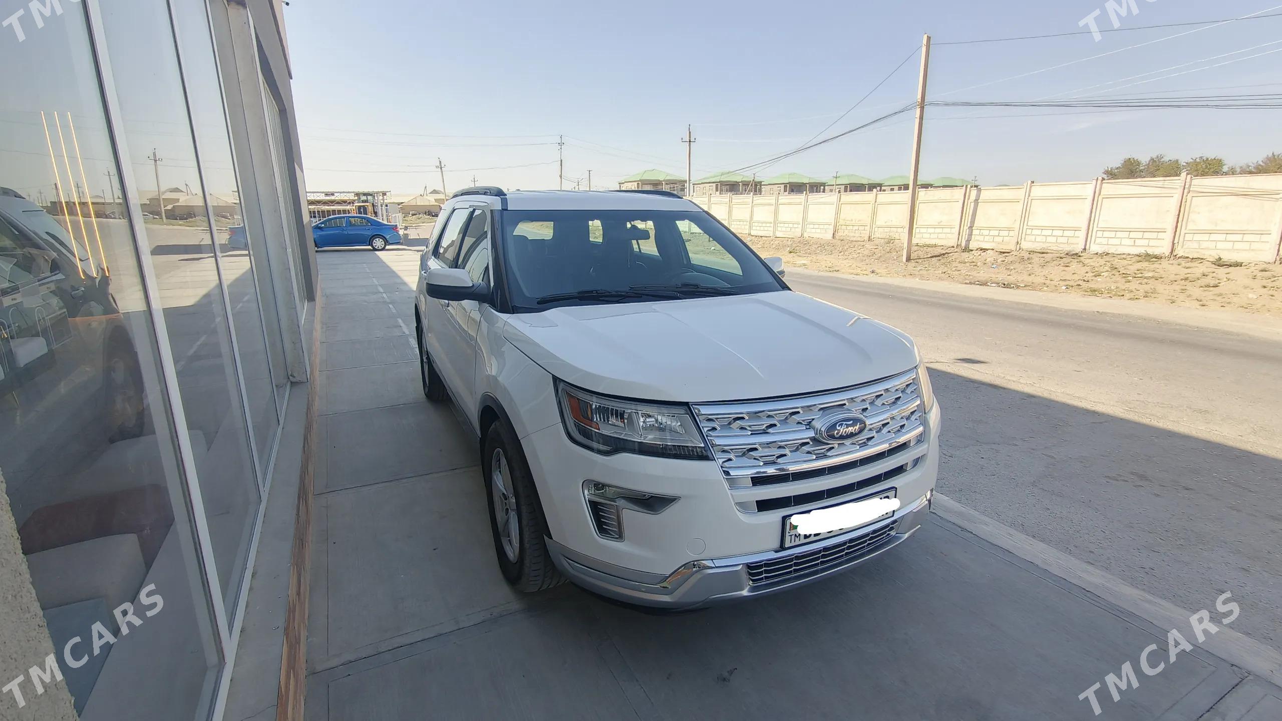 Ford Explorer 2018 - 350 000 TMT - Мары - img 1