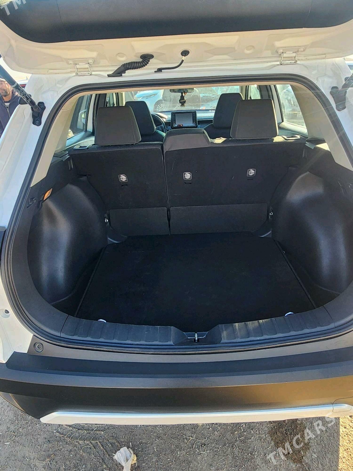 Toyota Corolla Cross 2022 - 350 000 TMT - Дашогуз - img 1