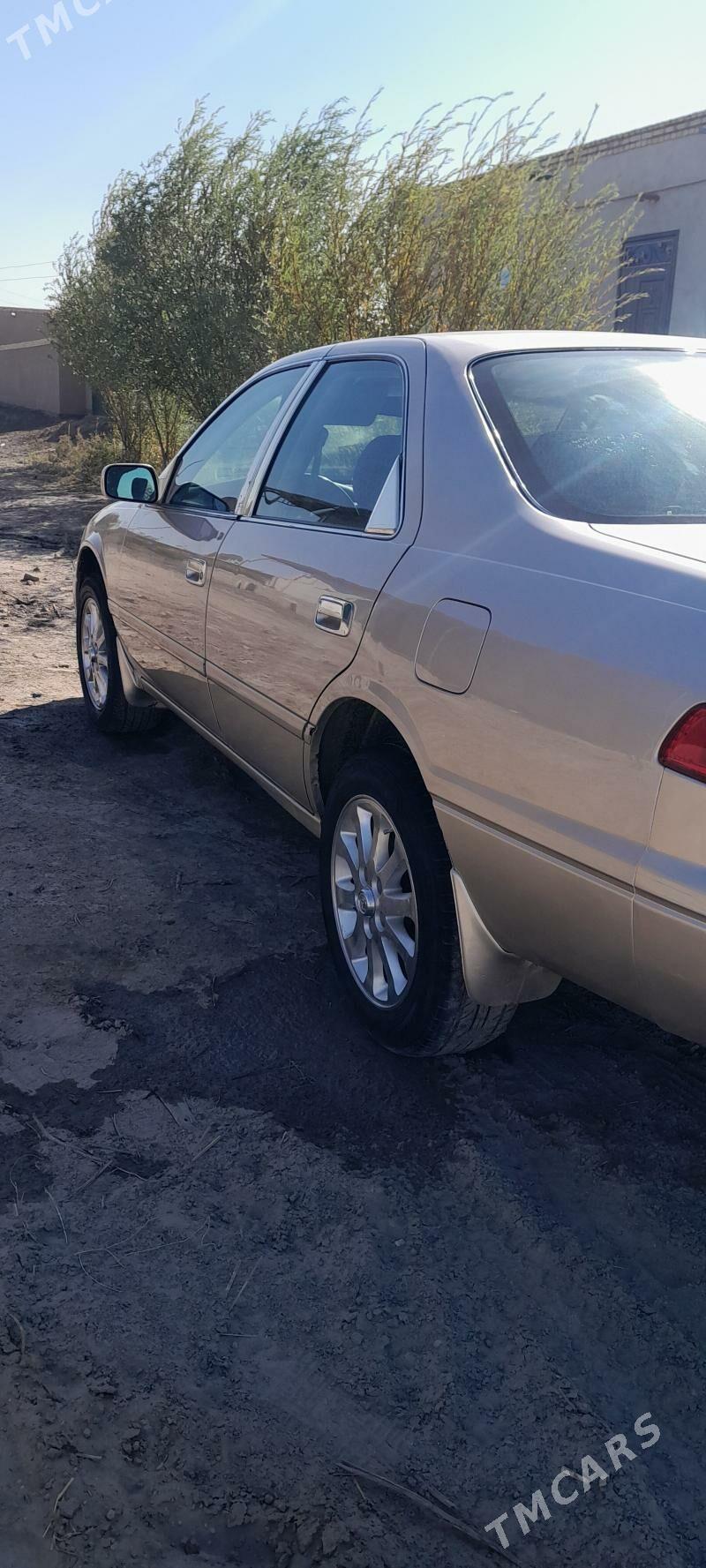 Toyota Camry 2000 - 150 000 TMT - Şabat etr. - img 2