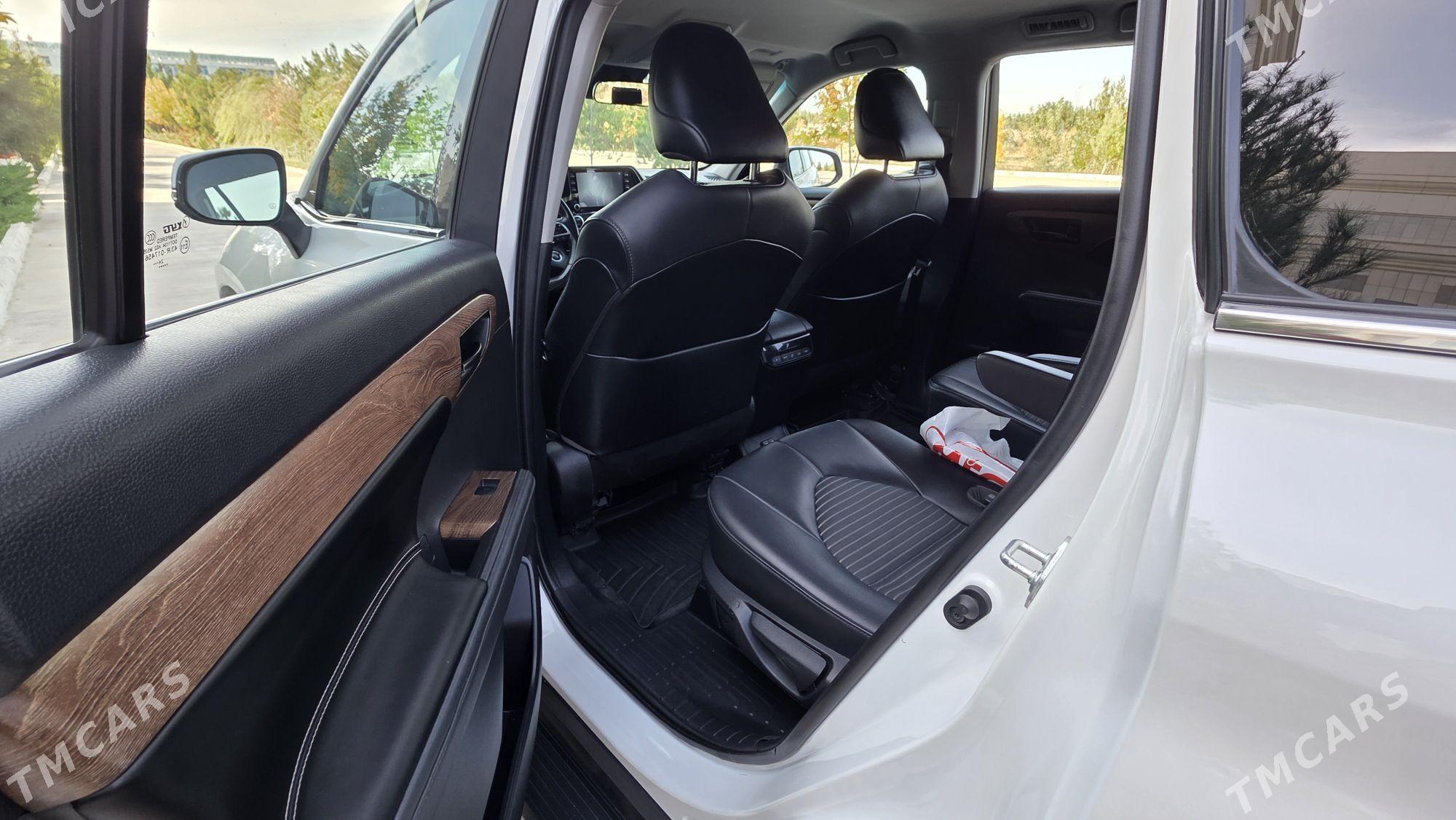 Toyota Highlander 2020 - 550 000 TMT - Туркменабат - img 4