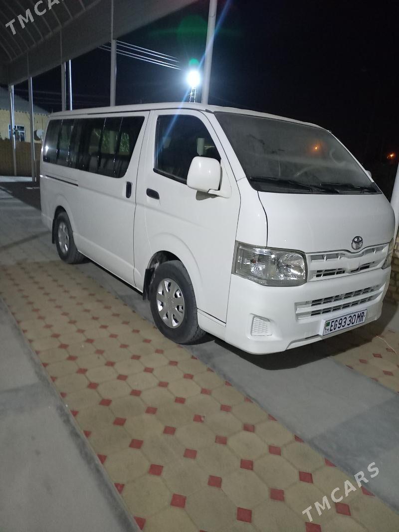Toyota Hiace 2013 - 340 000 TMT - Мары - img 2