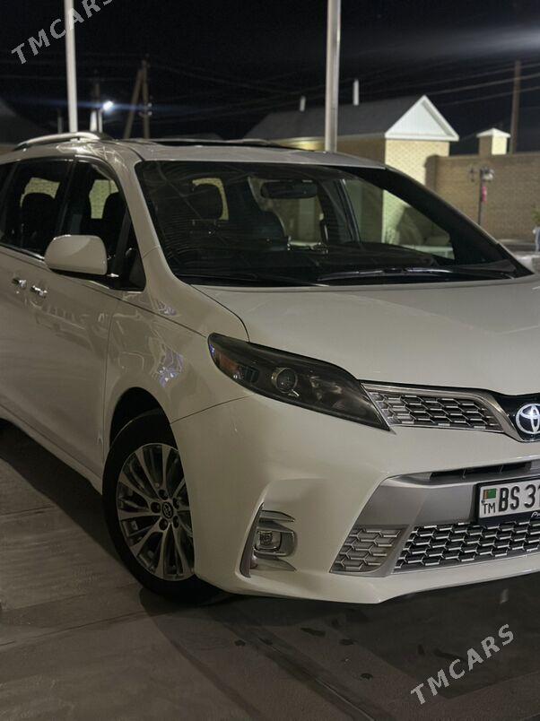 Toyota Sienna 2017 - 400 000 TMT - Mary - img 5