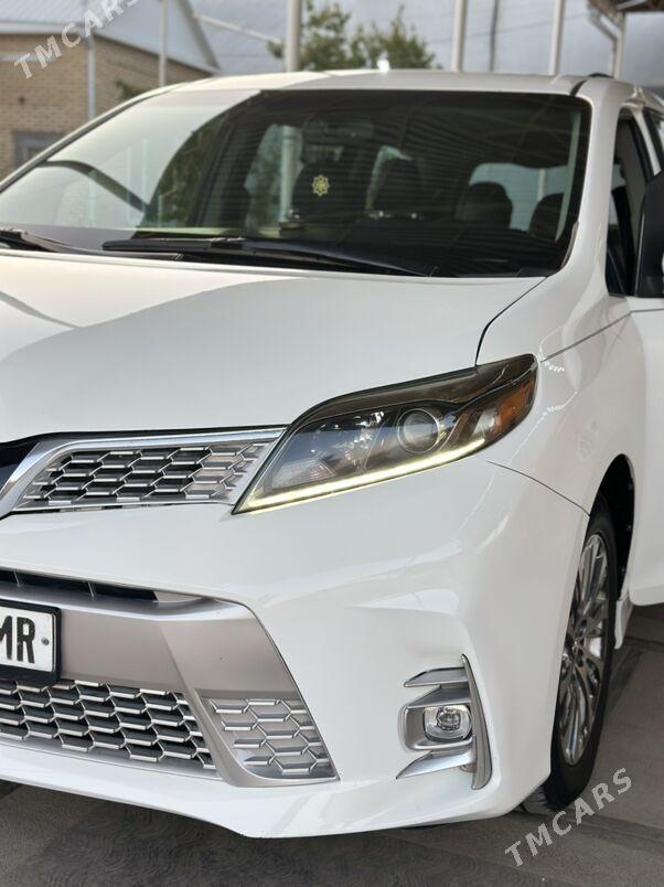 Toyota Sienna 2017 - 400 000 TMT - Mary - img 2
