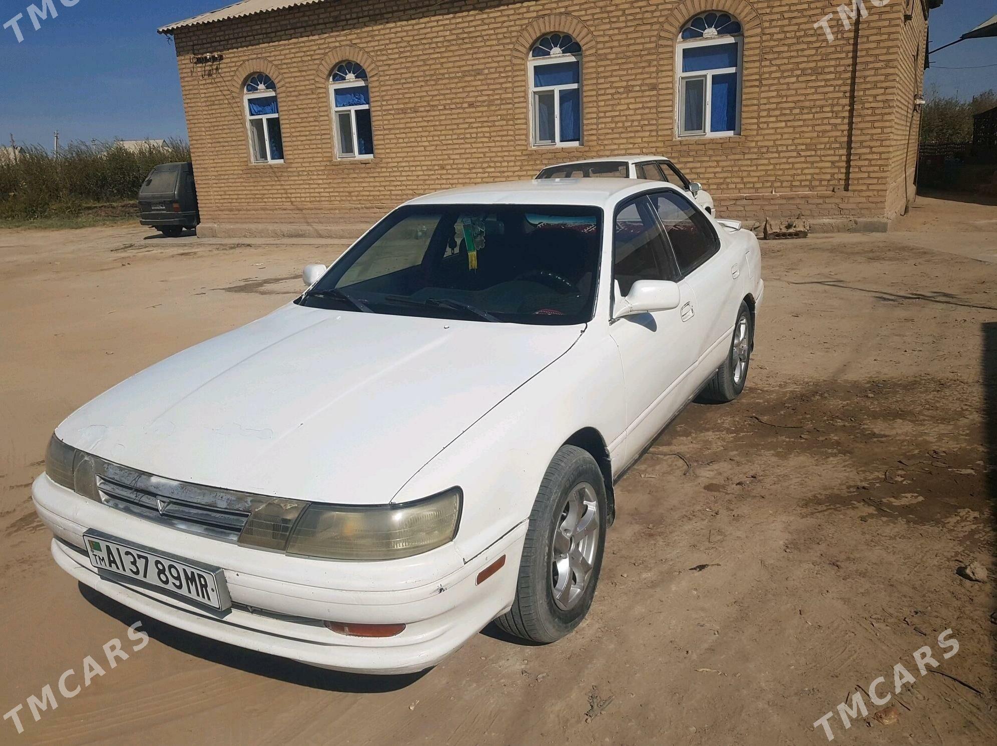 Toyota Vista 1990 - 34 000 TMT - Мургап - img 1