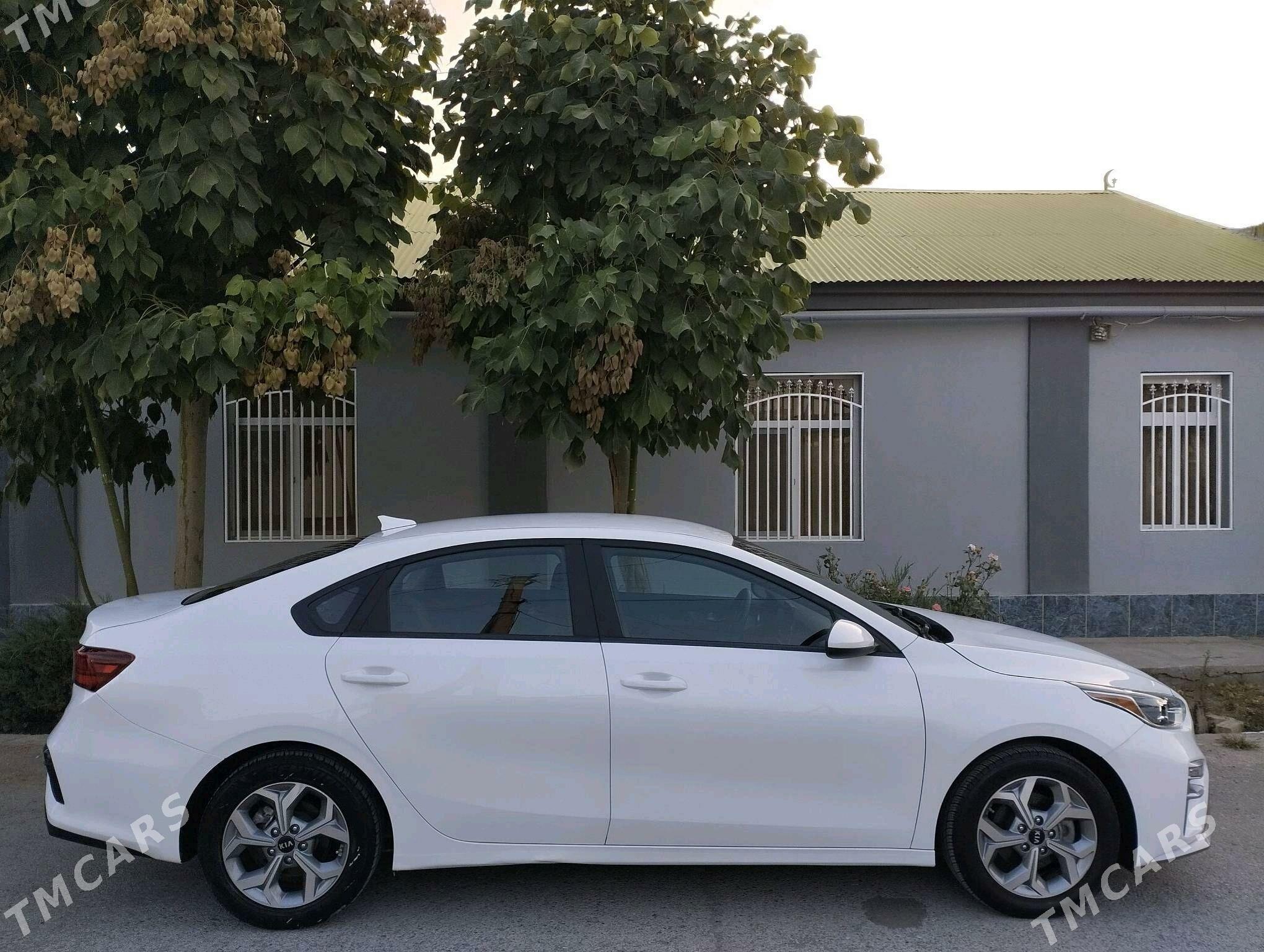 Kia Forte 2021 - 205 000 TMT - Ашхабад - img 4