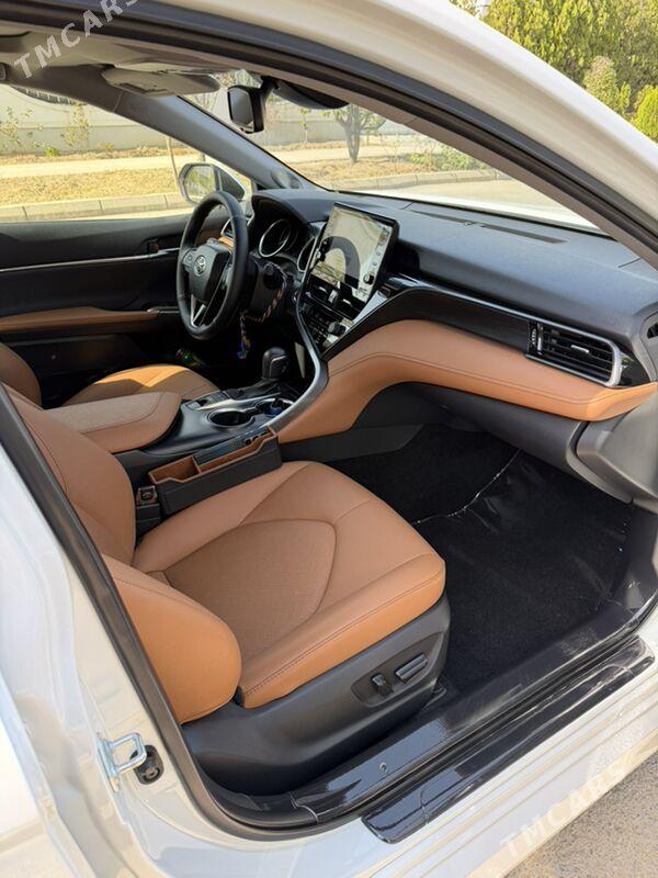 Toyota Camry 2023 - 598 500 TMT - Ашхабад - img 2