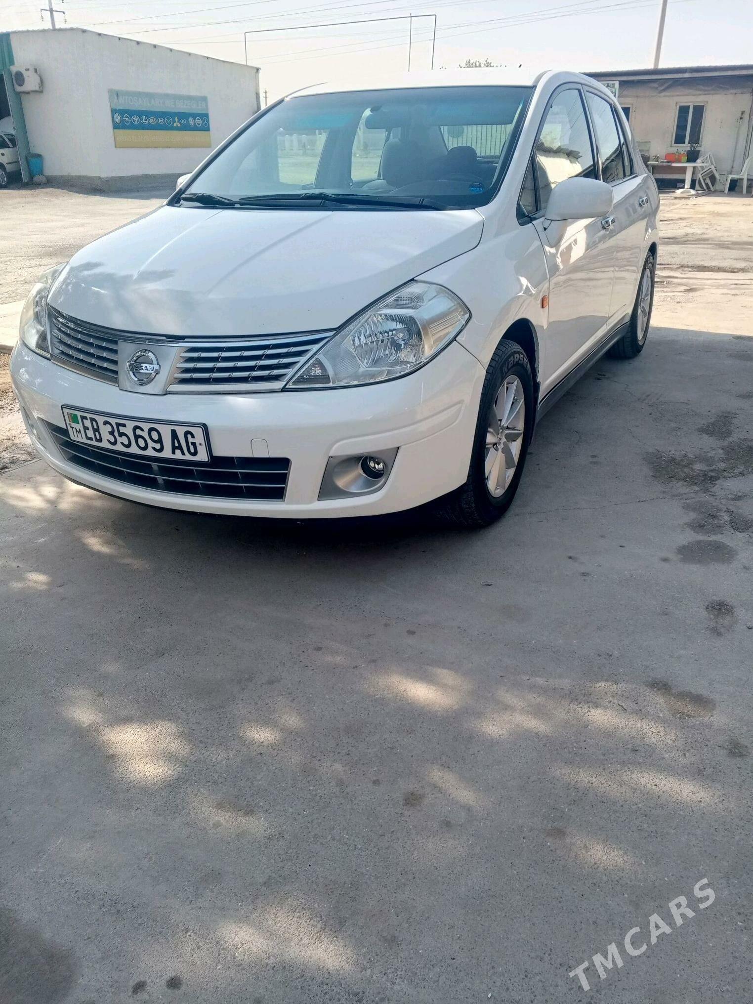 Nissan Versa 2010 - 136 000 TMT - Ашхабад - img 1
