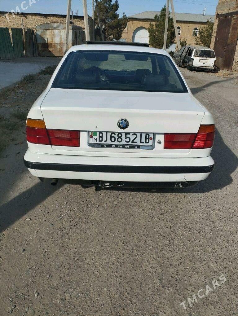 BMW 5 Series 1994 - 55 000 TMT - Фарап - img 1