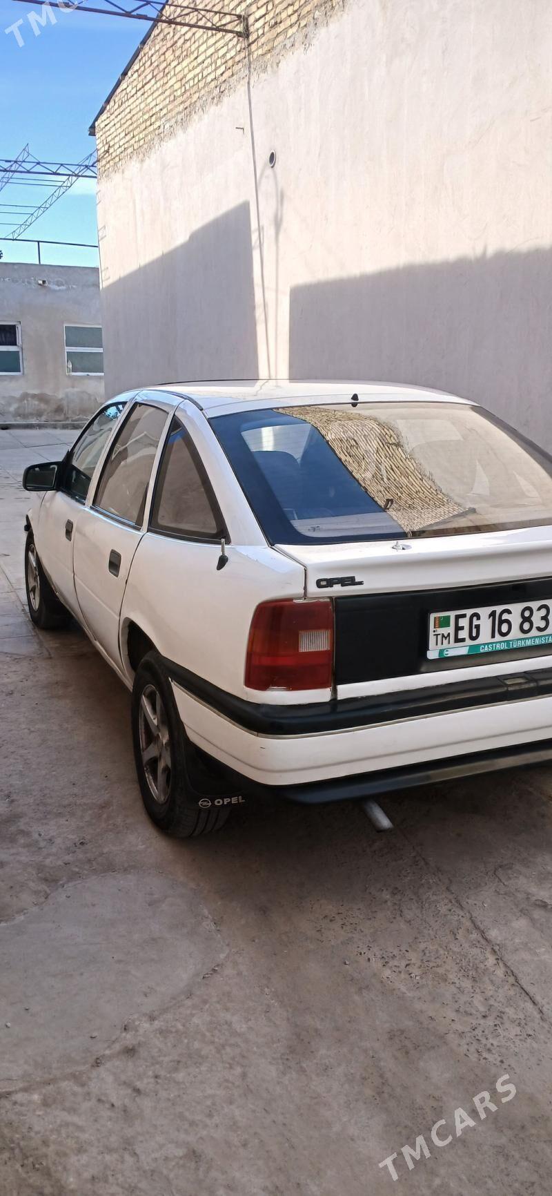 Opel Vectra 1990 - 19 000 TMT - Türkmenabat - img 2