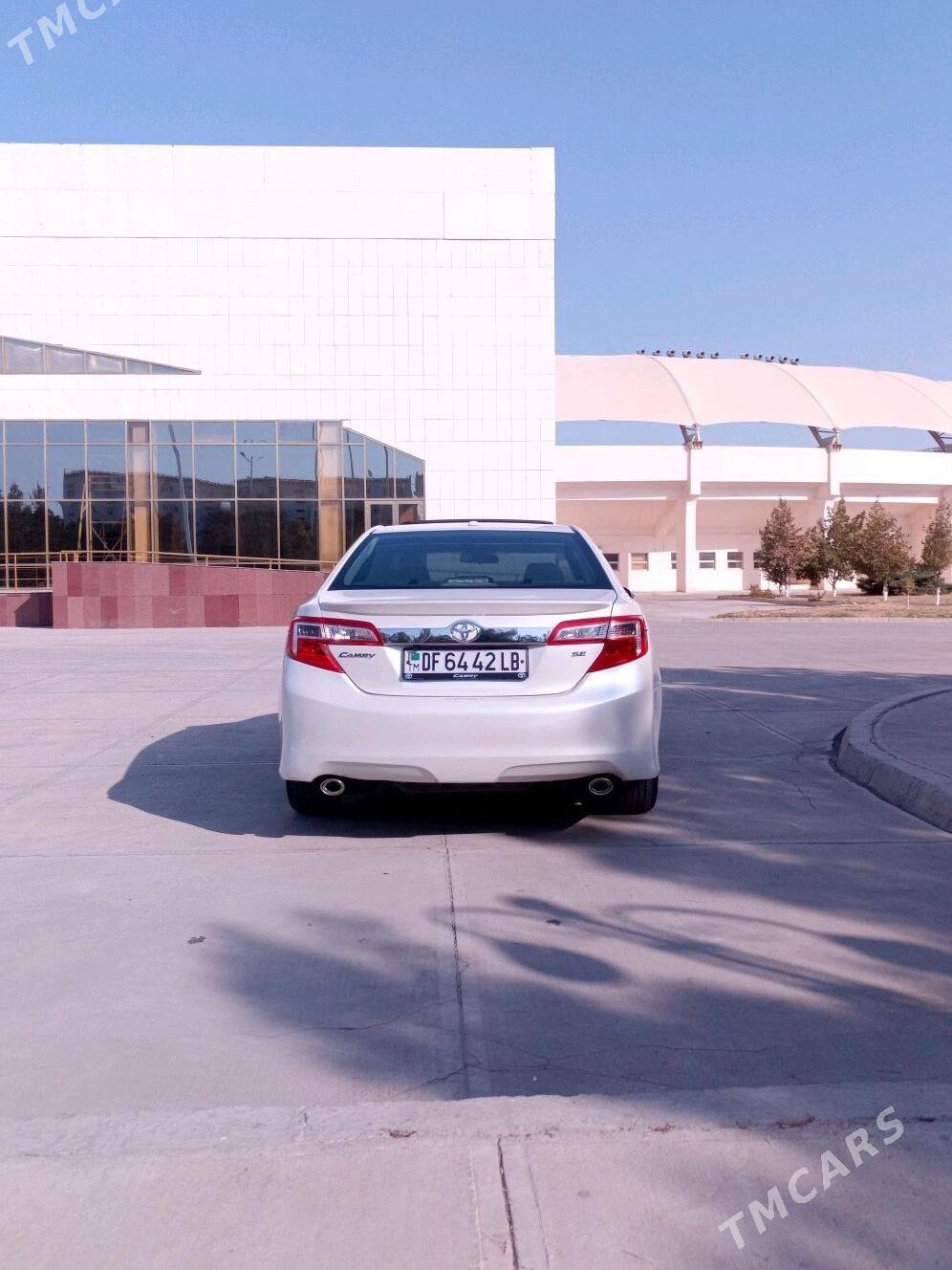 Toyota Camry 2012 - 250 000 TMT - Türkmenabat - img 3