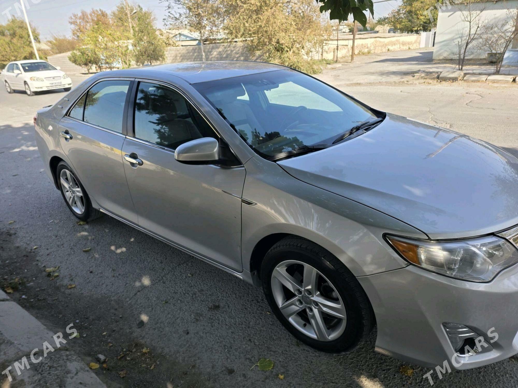 Toyota Camry 2013 - 215 000 TMT - 11 мкр - img 2