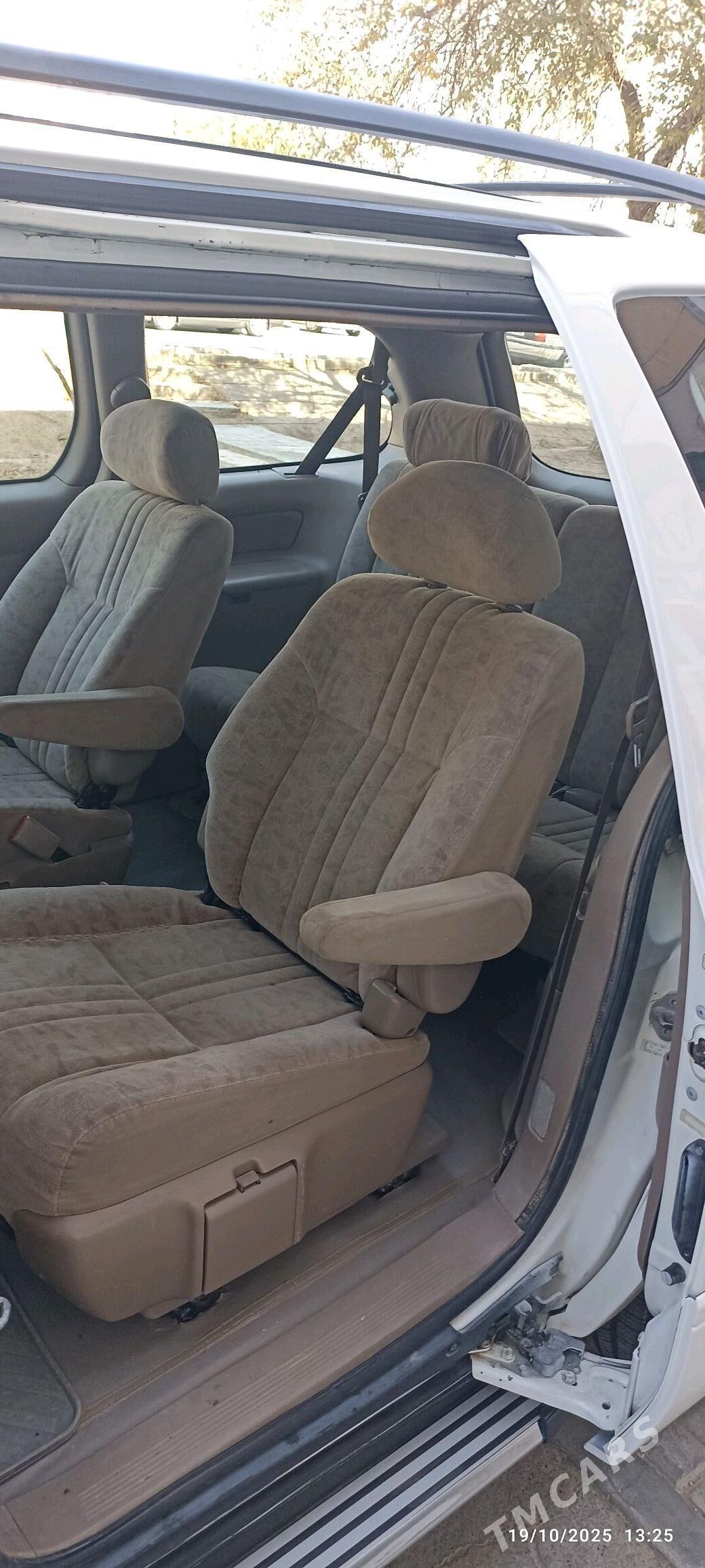 Toyota Sienna 2002 - 164 000 TMT - Mary - img 7