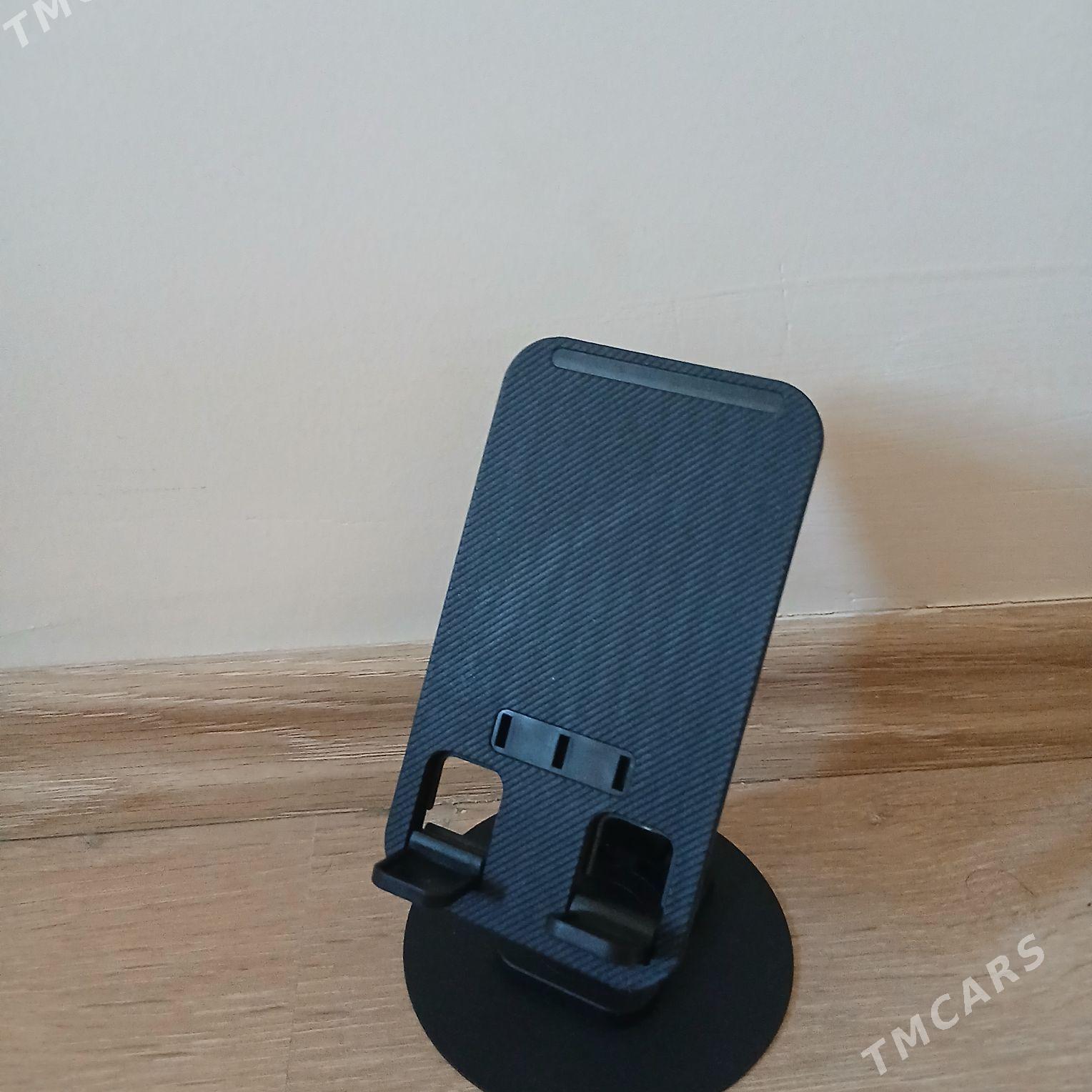 поставка для телефона - Gurtly - img 1