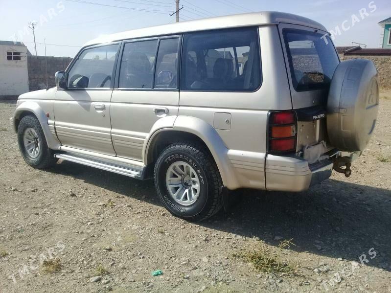 Mitsubishi Pajero 1991 - 60 000 TMT - Балканабат - img 2