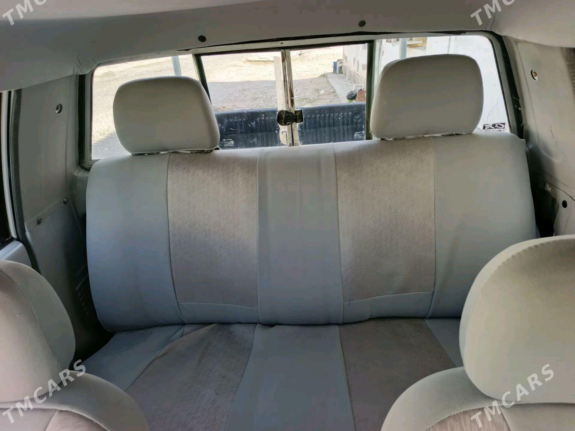 Mitsubishi L200 2002 - 67 000 TMT - Балканабат - img 1
