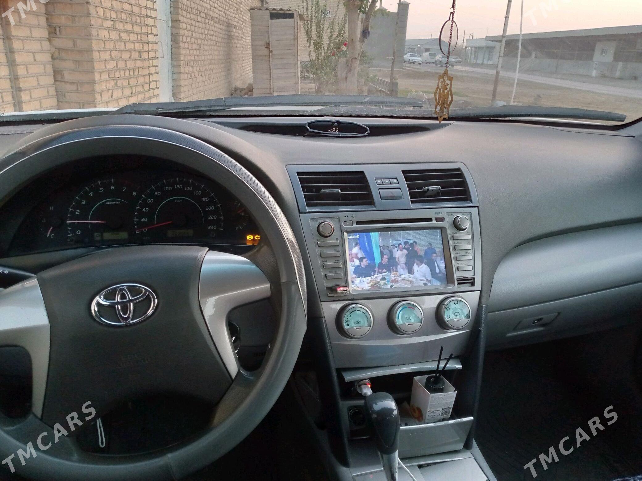 Toyota Camry 2008 - 150 000 TMT - Мары - img 9
