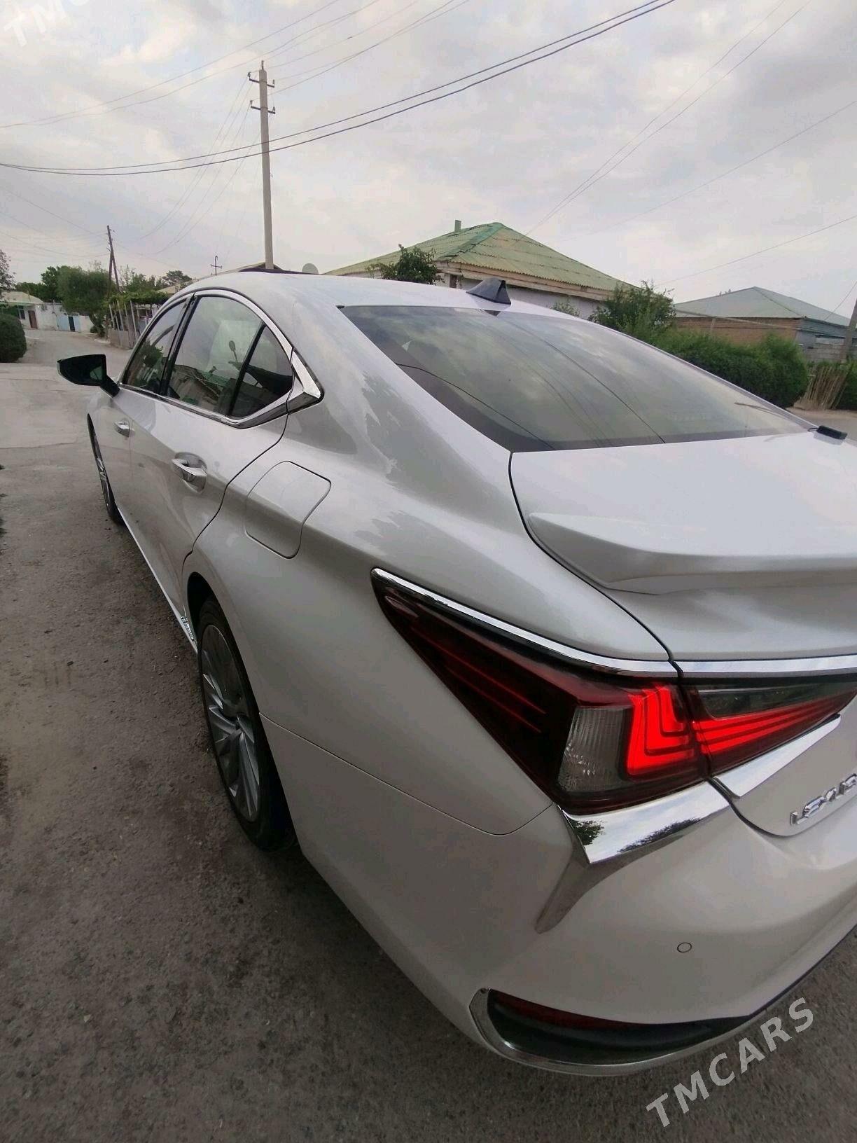 Lexus ES 350 2020 - 490 000 TMT - Aşgabat - img 8