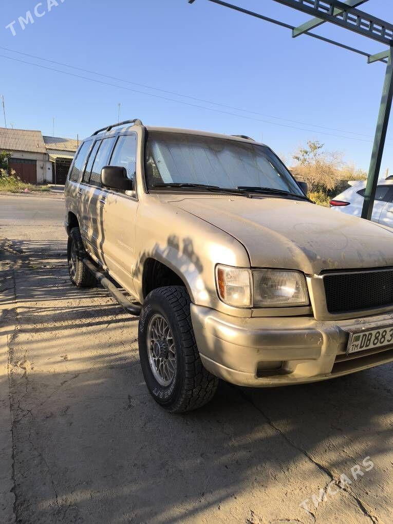 Isuzu Trooper 2002 - 90 000 TMT - Дашогуз - img 2