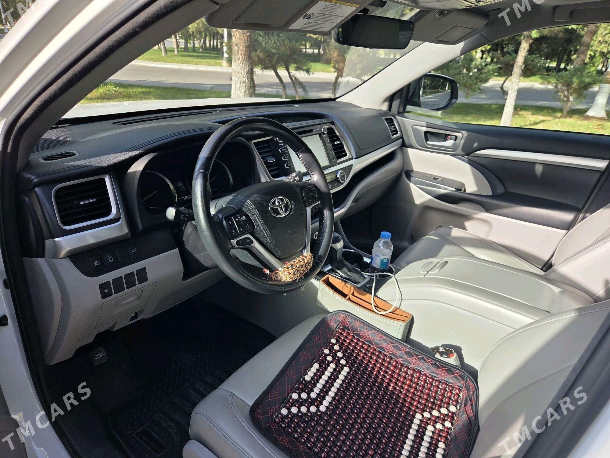 Toyota Highlander 2017 - 520 000 TMT - Гёкдепе - img 3