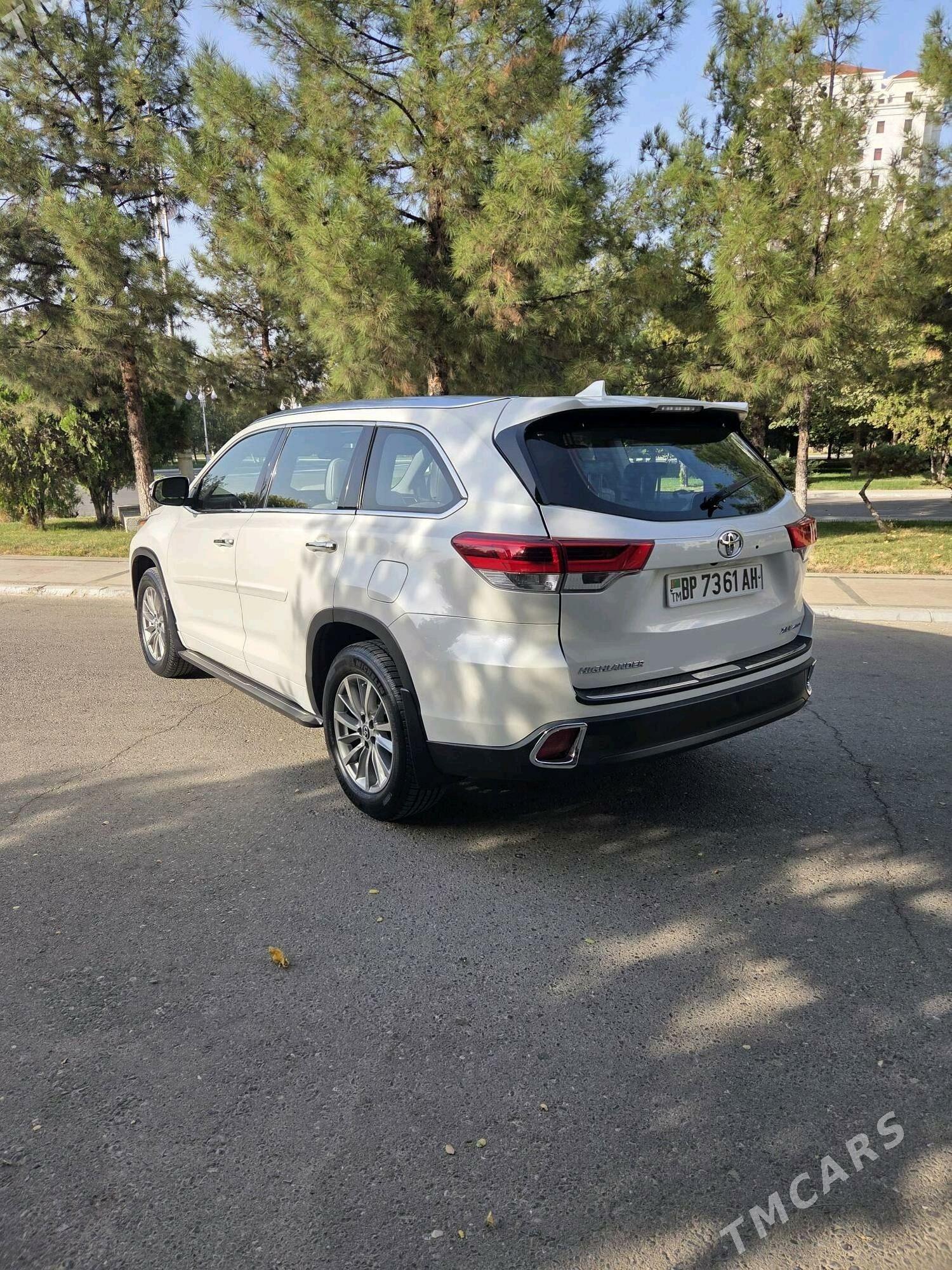 Toyota Highlander 2017 - 520 000 TMT - Гёкдепе - img 7