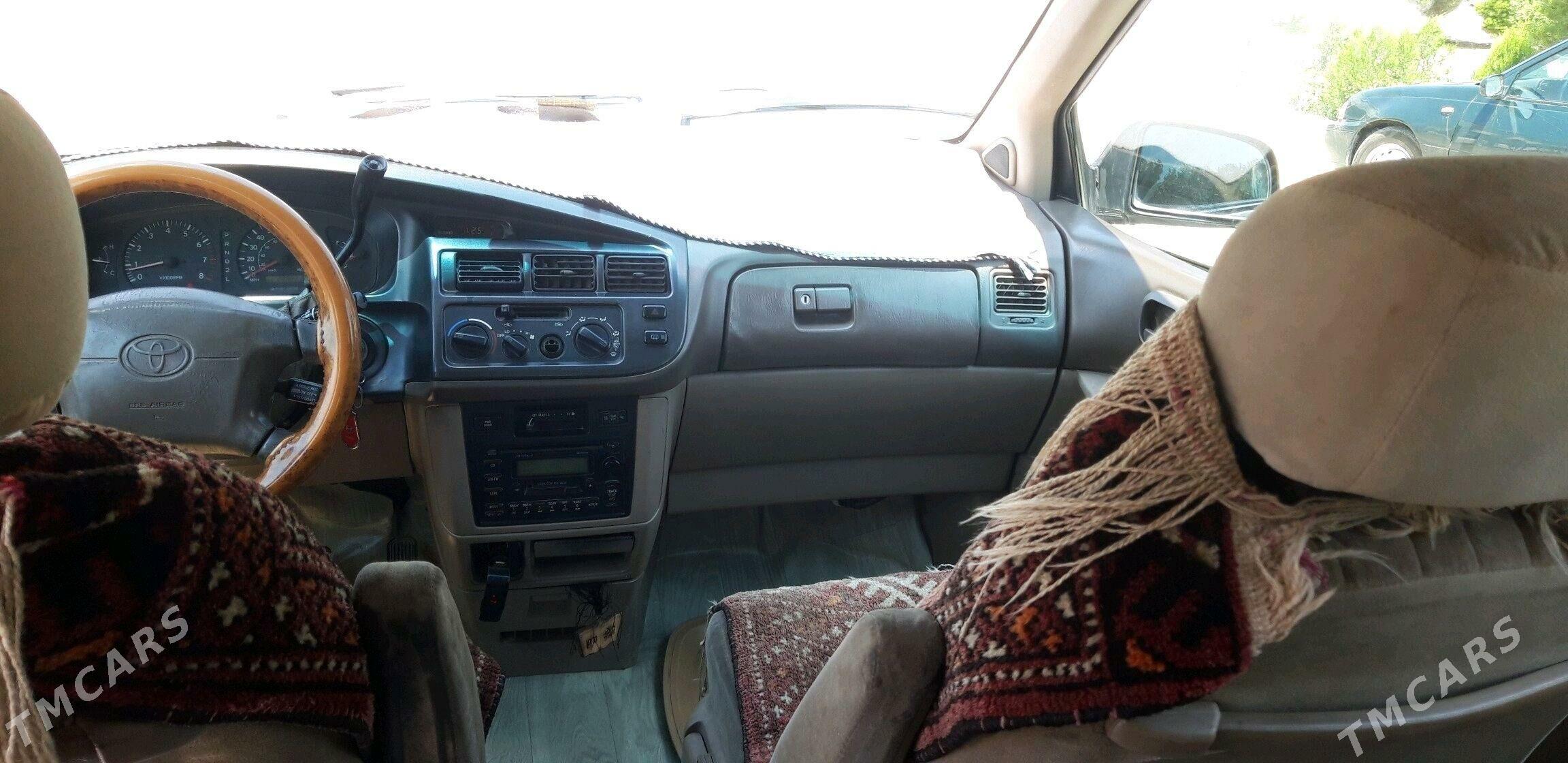 Toyota Sienna 2000 - 155 000 TMT - Туркменабат - img 1