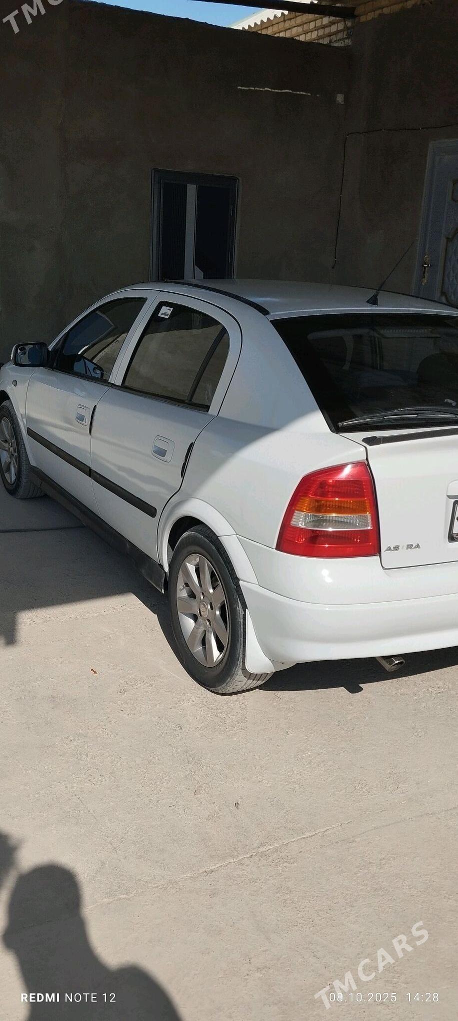 Opel Astra 2003 - 80 000 TMT - Кака - img 3