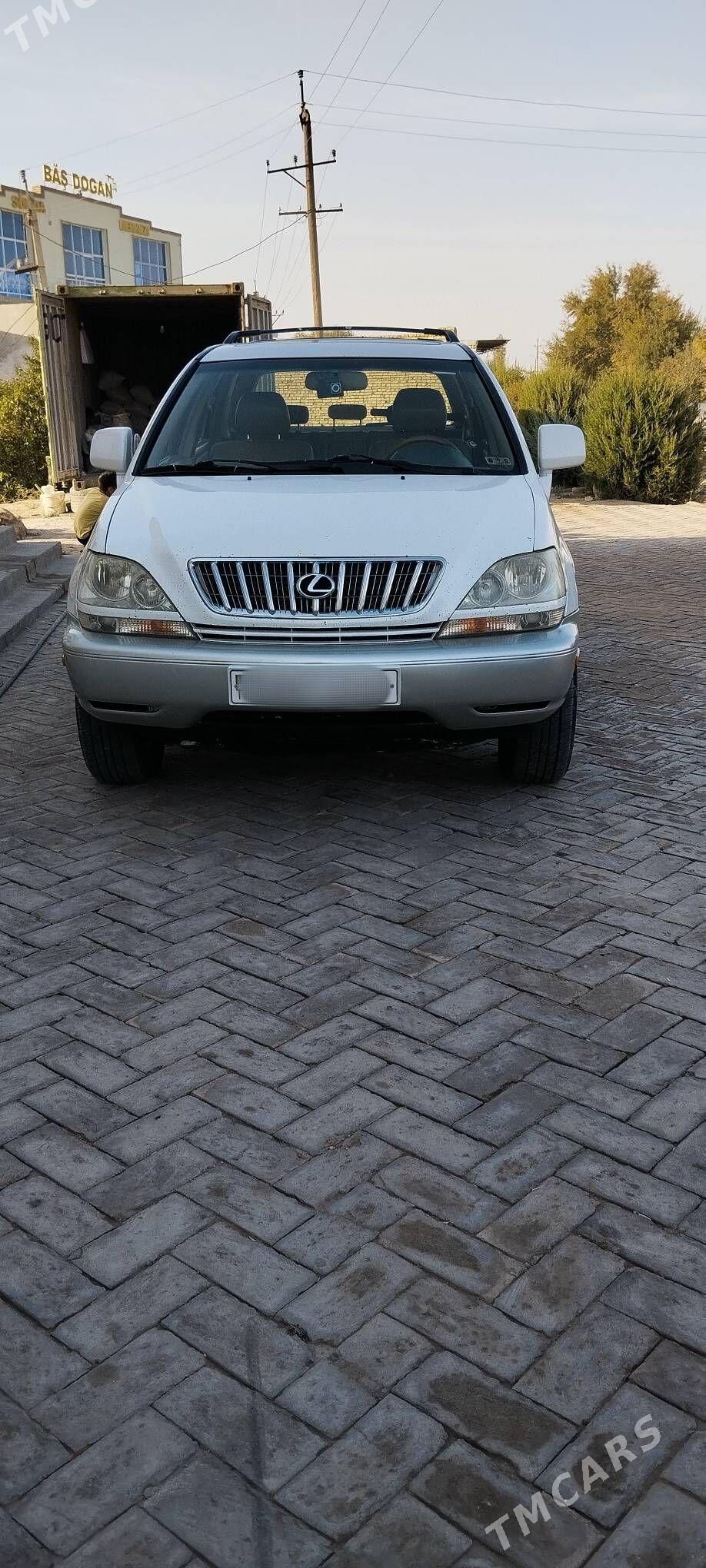 Lexus RX 300 2002 - 235 000 TMT - Kerki - img 1