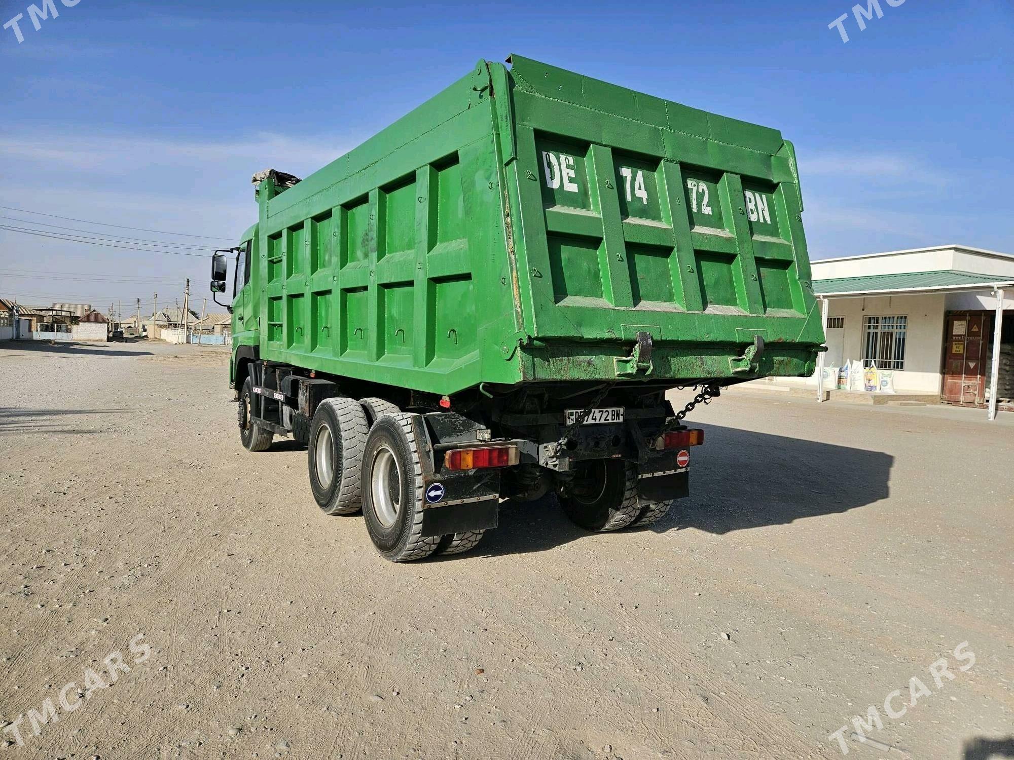 Howo Sinotruk 2009 - 490 000 TMT - Балканабат - img 2