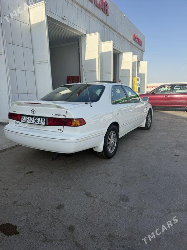 Toyota Camry 2000 - 175 000 TMT - Ёлётен - img 6
