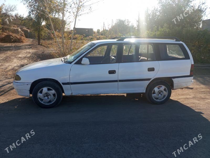 Opel Astra 1992 - 28 000 TMT - Болдумсаз - img 5