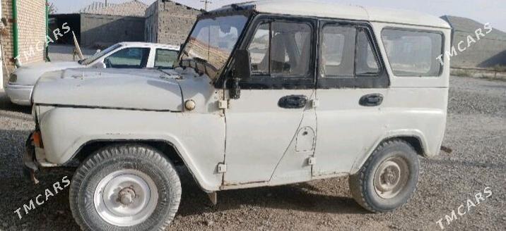 UAZ 469 2000 - 30 000 TMT - Бахарден - img 4