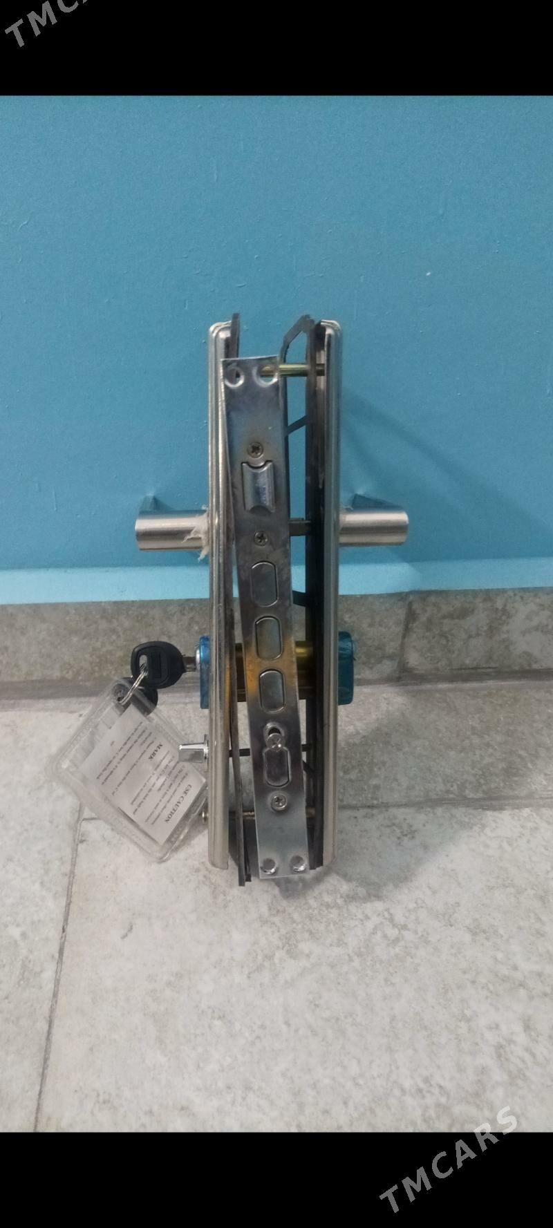 Замок - Howdan "W" - img 2