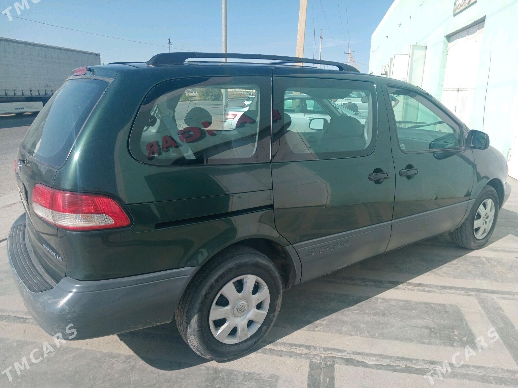Toyota Sienna 2002 - 165 000 TMT - Mary - img 2