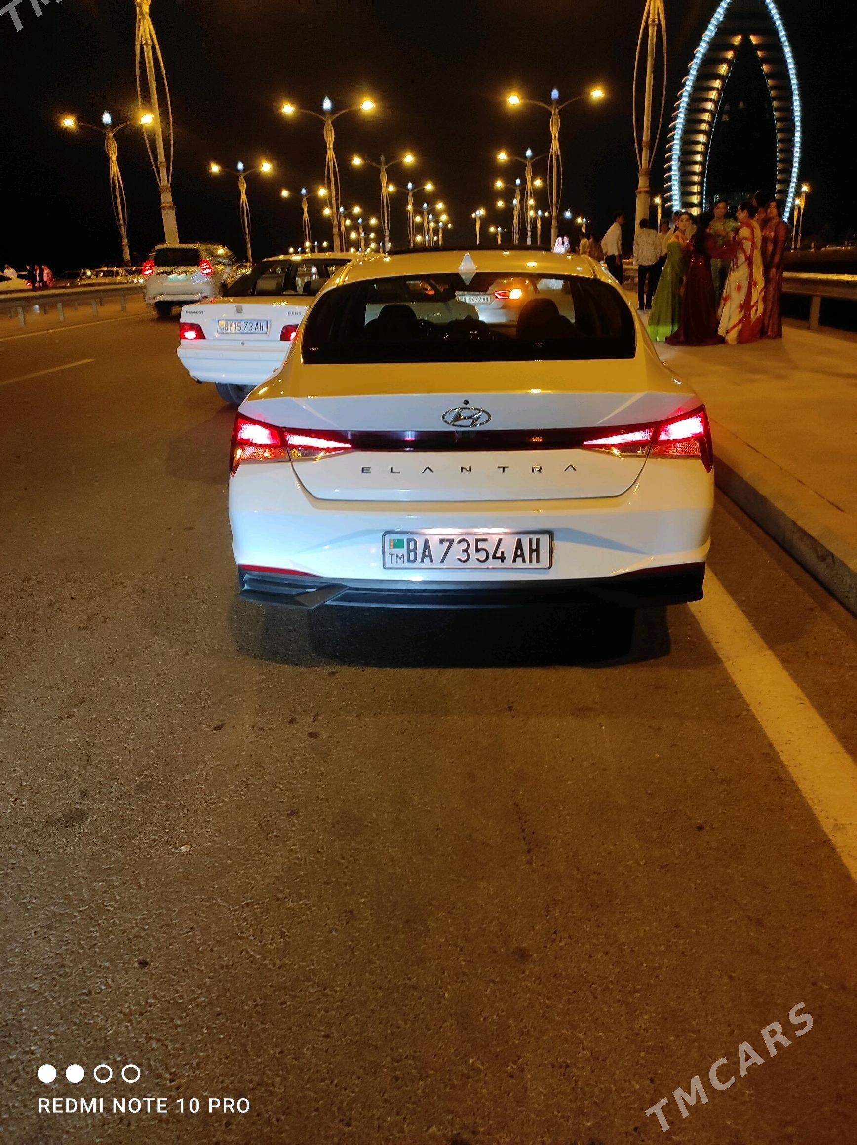 Hyundai Elantra 2021 - 247 000 TMT - Гёкдепе - img 1