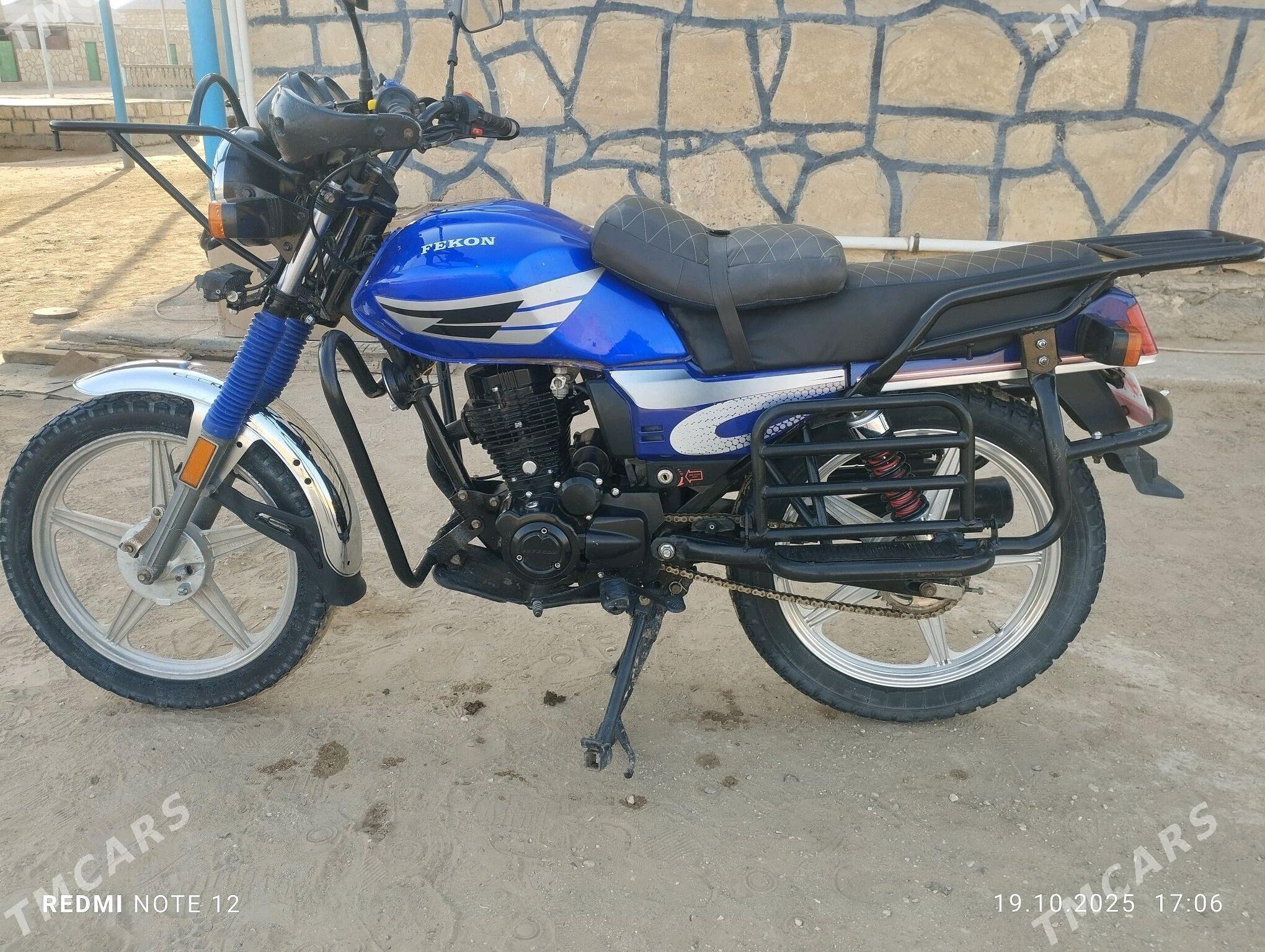 Fekon FK150-8G 2013 - 17 000 TMT - Этрек - img 1