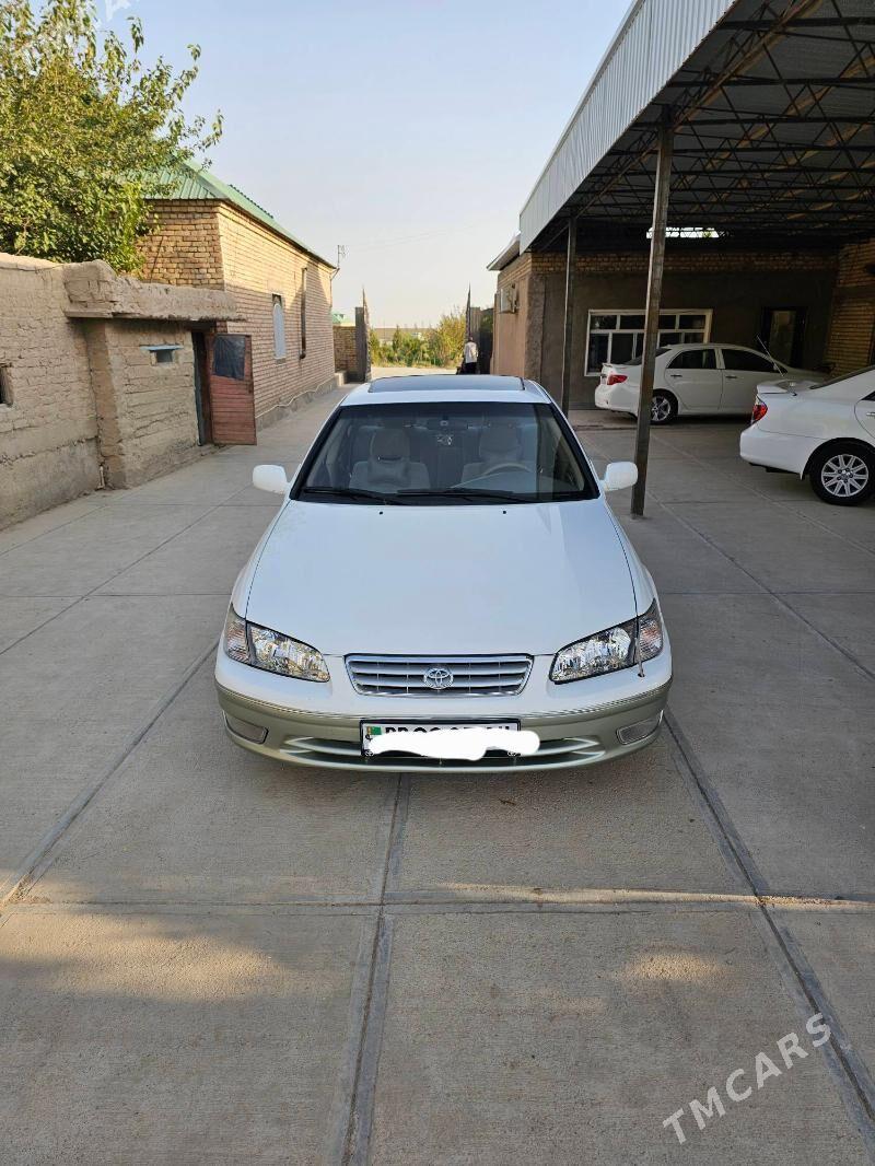 Toyota Camry 2001 - 148 000 TMT - Kaka - img 4