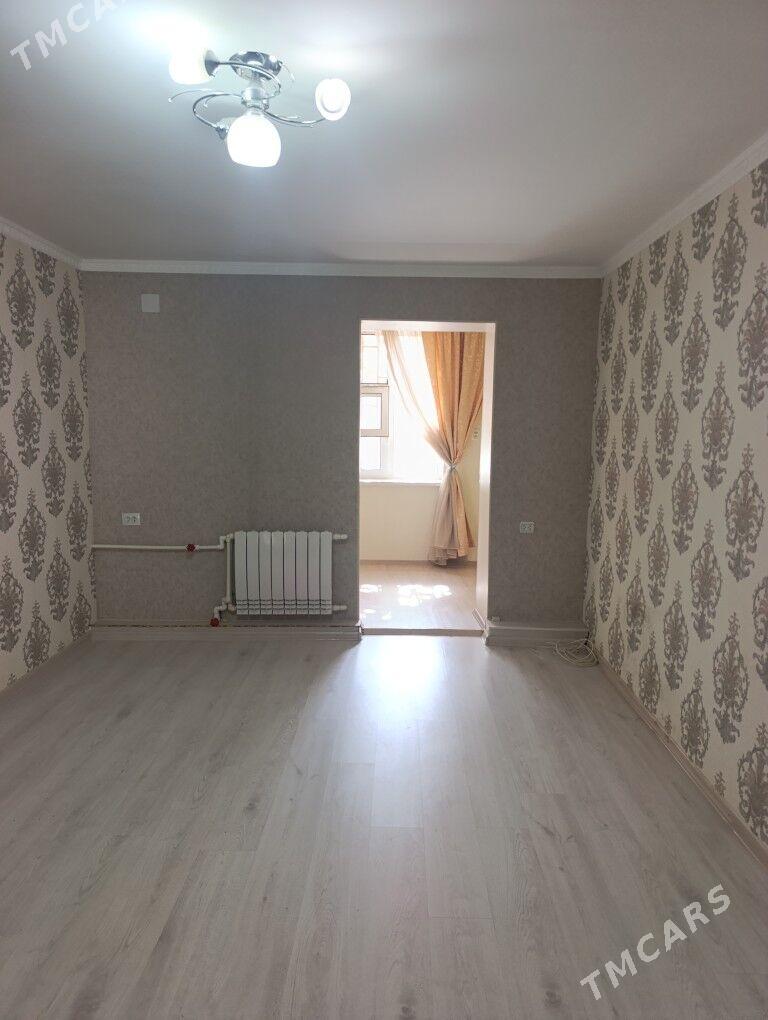 ИПОТЕКА 30 мкр 1 этаж 2 комнат - 30 mkr - img 1