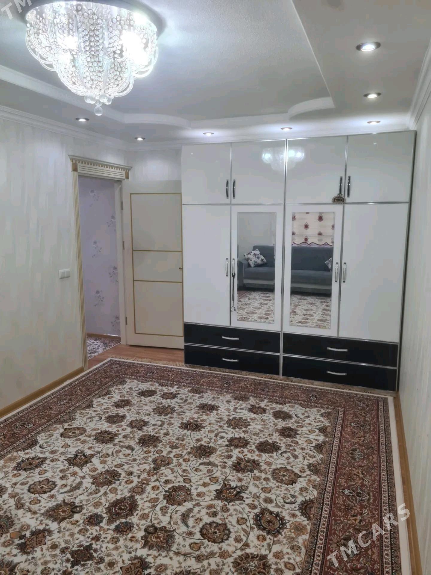 11-мкр 2-ком - 11 мкр - img 1