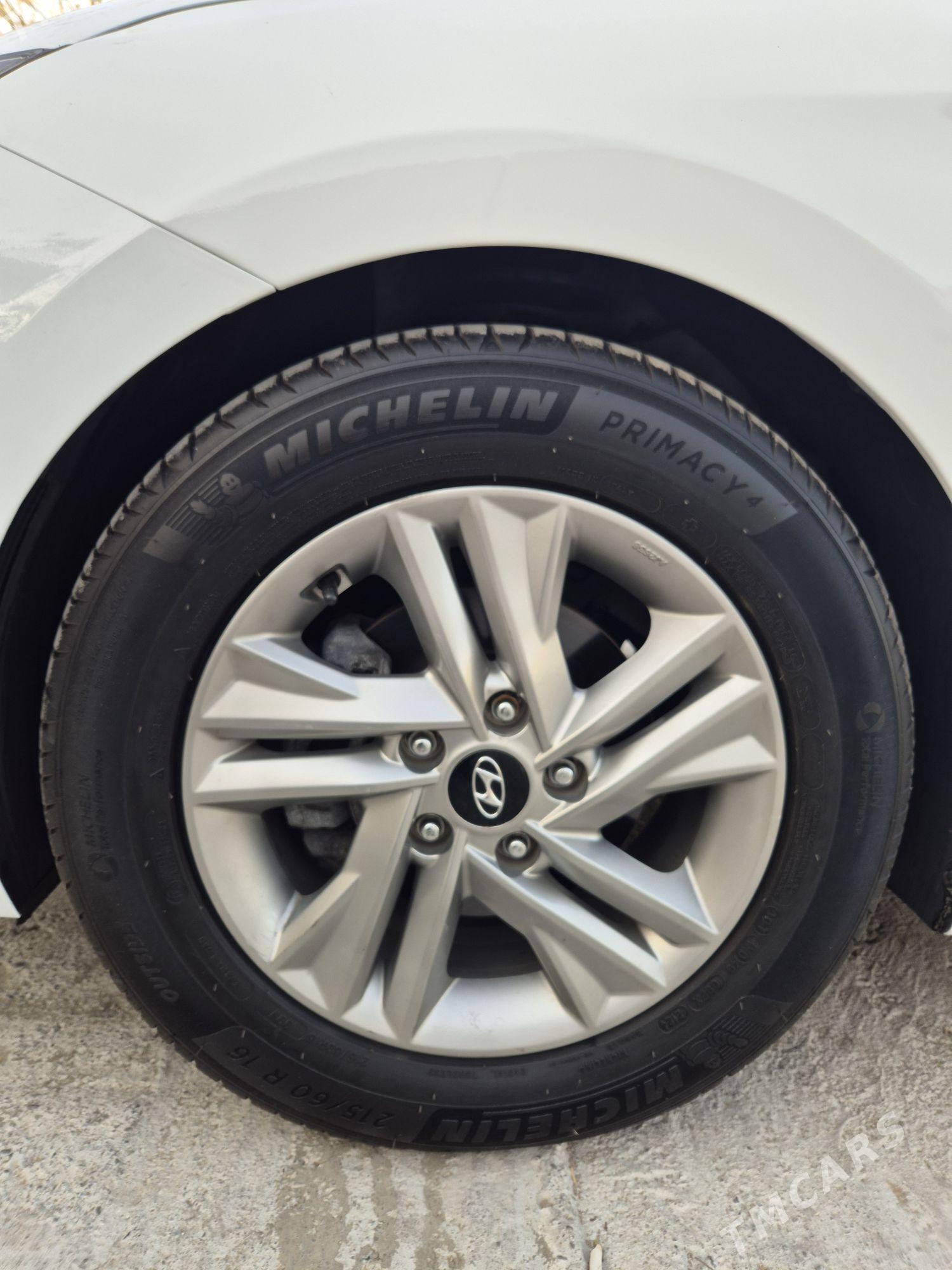 Hyundai Elantra 2020 - 230 000 TMT - Aşgabat - img 1